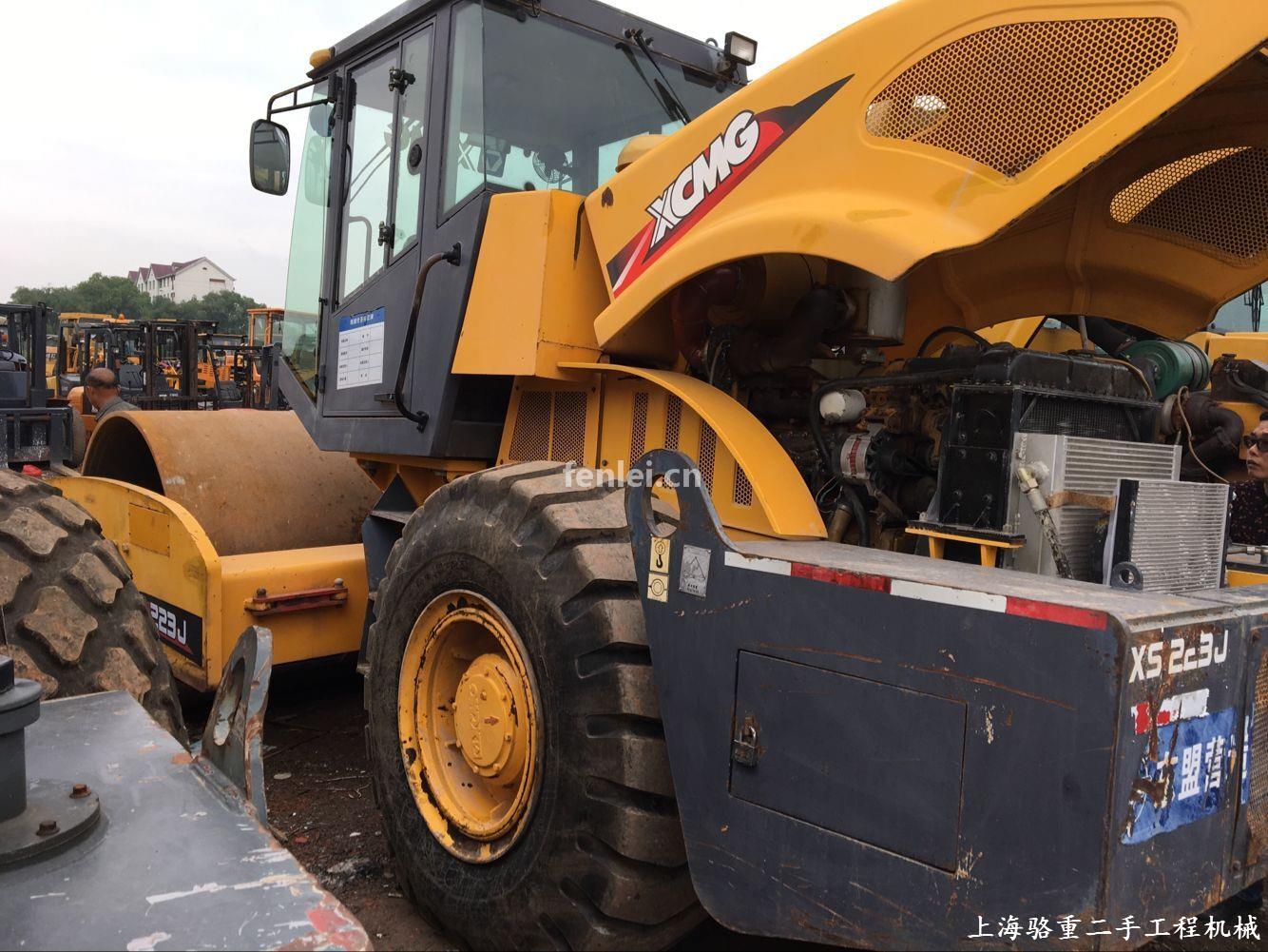 徐工22吨二手压路机交易市场,二手震动压路机26吨价钱(二手20吨振动压路机)
